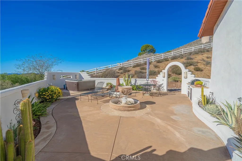 9435 Hierba, Agua Dulce, California 91390 home-pic-45
