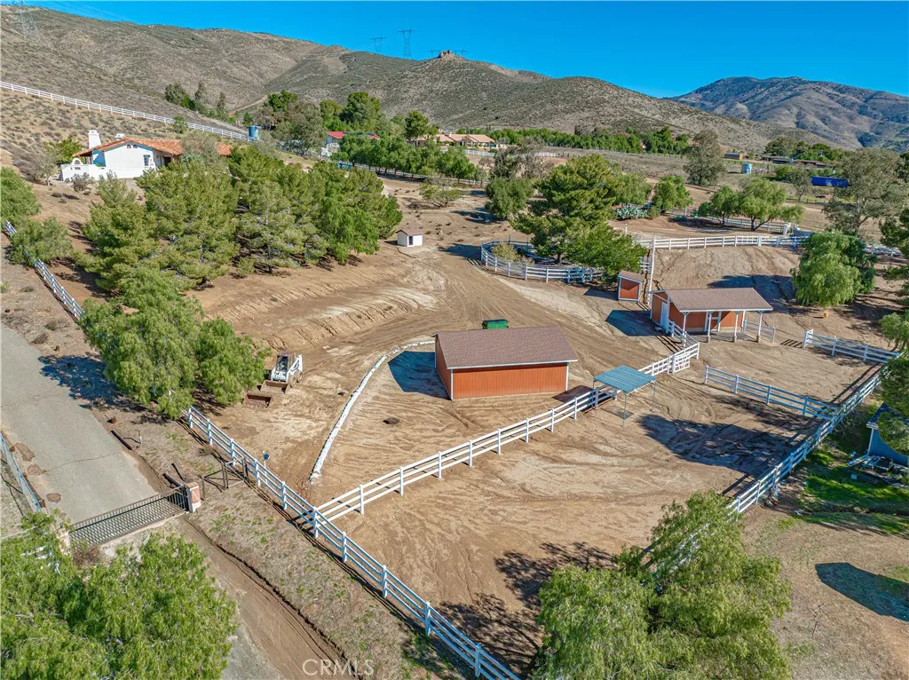 9435 Hierba, Agua Dulce, California 91390 home-pic-51