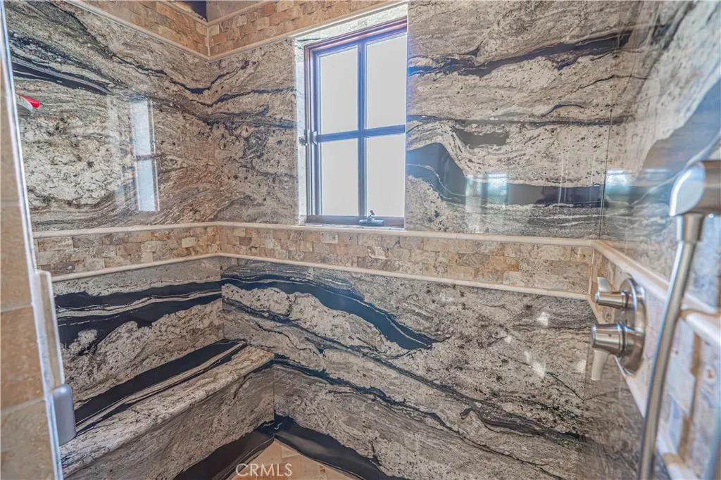 9435 Hierba, Agua Dulce, California 91390 home-pic-29