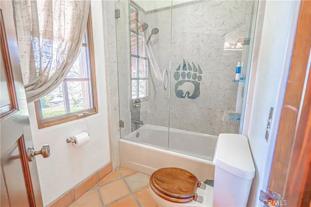 9435 Hierba, Agua Dulce, California 91390 home-pic-34