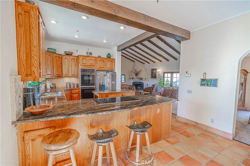 9435 Hierba, Agua Dulce, California 91390 home-pic-16