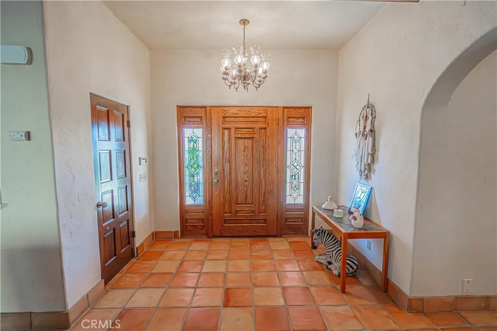 9435 Hierba, Agua Dulce, California 91390 home-pic-8
