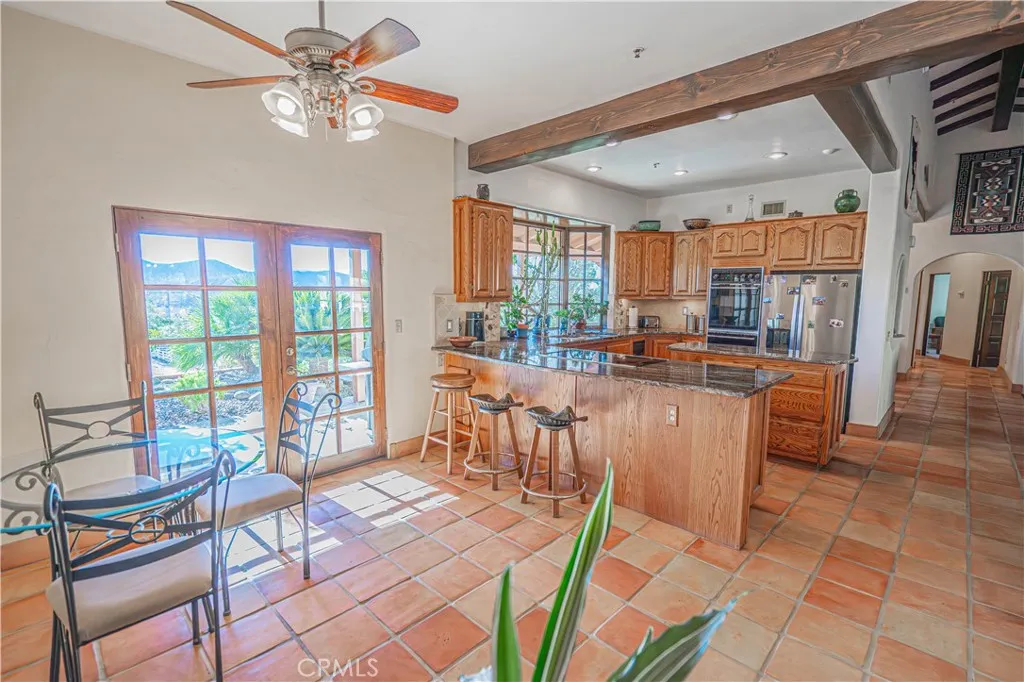 9435 Hierba, Agua Dulce, California 91390 home-pic-17