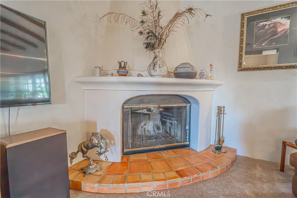 9435 Hierba, Agua Dulce, California 91390 home-pic-10