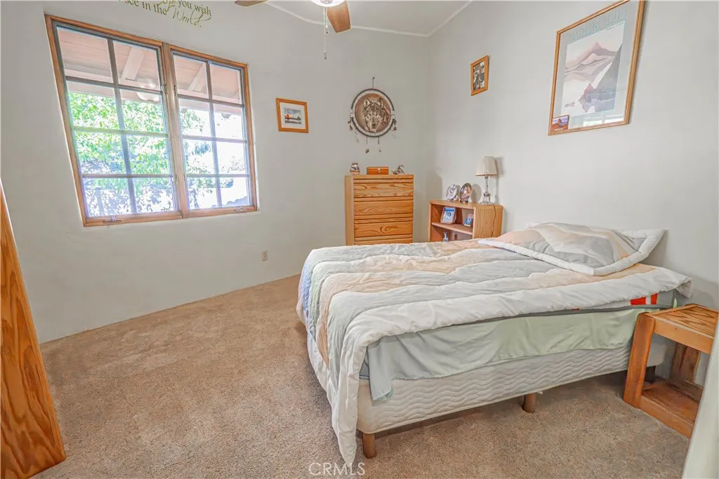 9435 Hierba, Agua Dulce, California 91390 home-pic-35