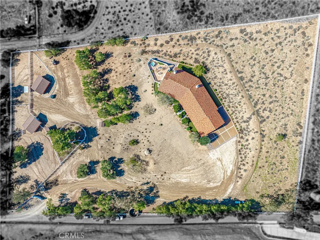 9435 Hierba, Agua Dulce, California 91390 home-pic-62