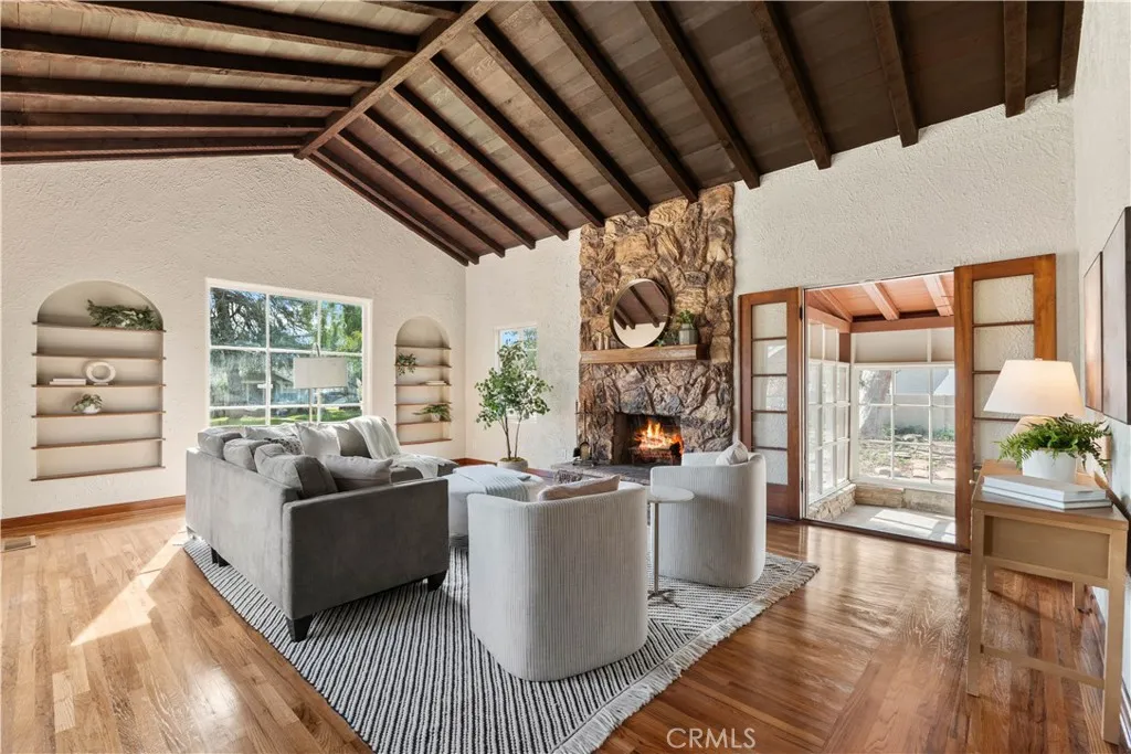 340 W 29th Street, San Bernardino, California 92405 home-pic-7