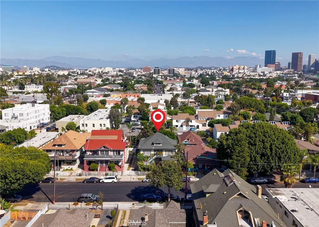 1123 W 18th, Los Angeles, California 90015 home-pic-2