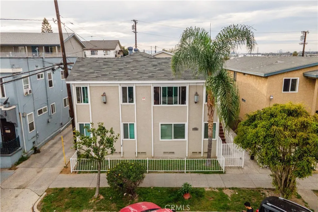 1415 Cedar, Long Beach, California 90813 home-pic-0