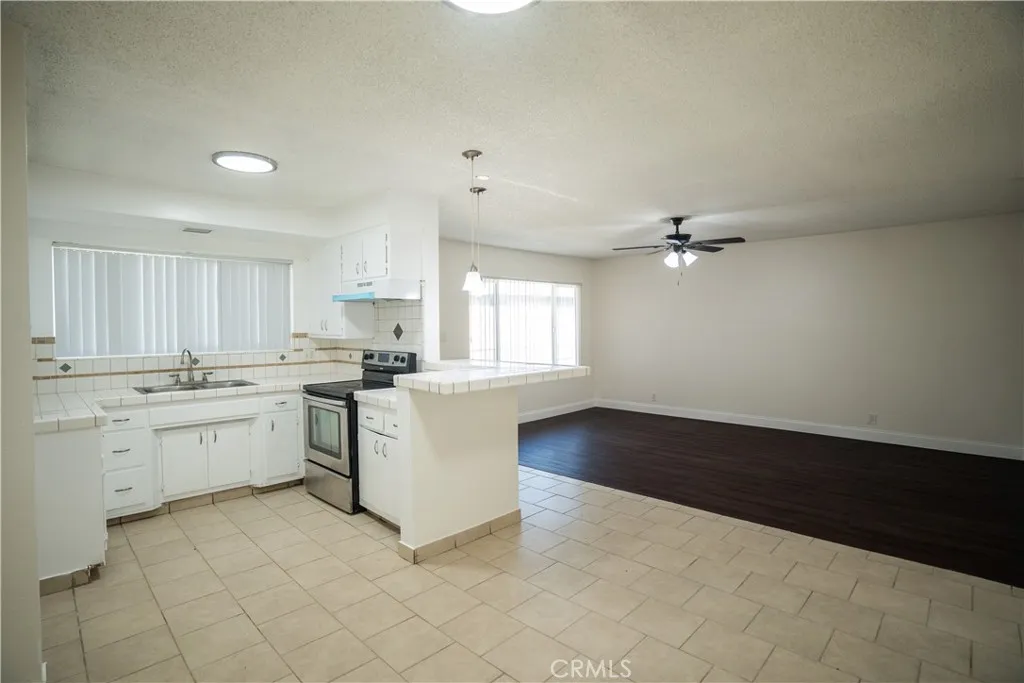1415 Cedar, Long Beach, California 90813 home-pic-18