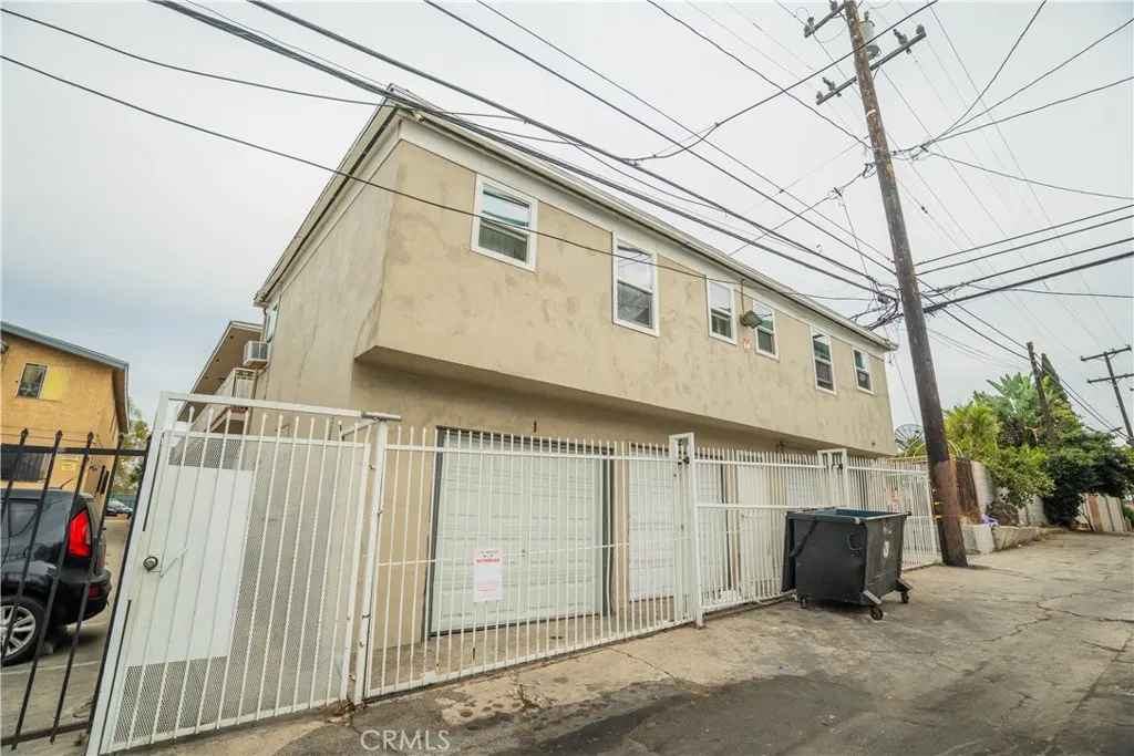 1415 Cedar, Long Beach, California 90813 home-pic-4