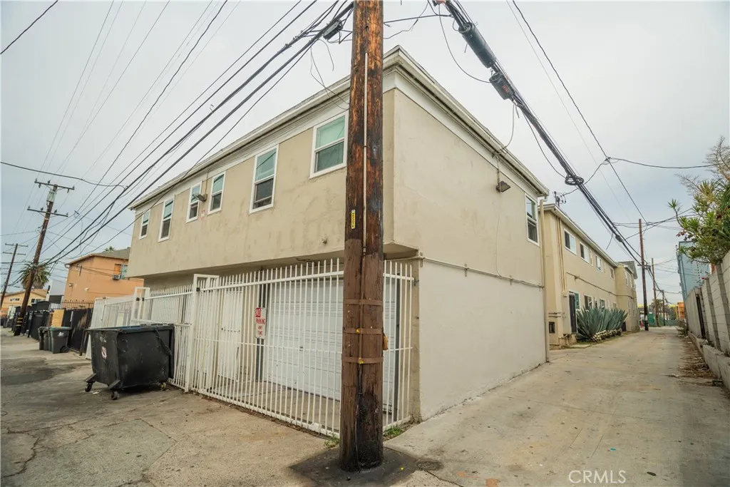 1415 Cedar, Long Beach, California 90813 home-pic-3