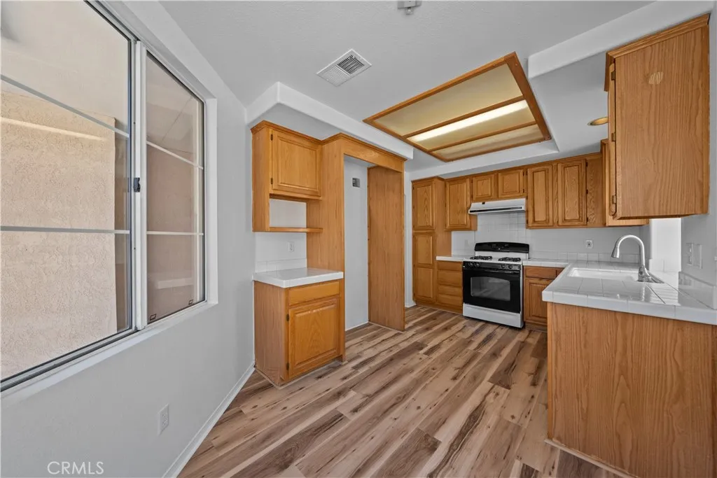 29905 Westlink, Menifee, California 92584 home-pic-51