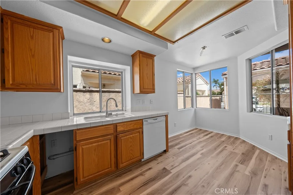 29905 Westlink, Menifee, California 92584 home-pic-25