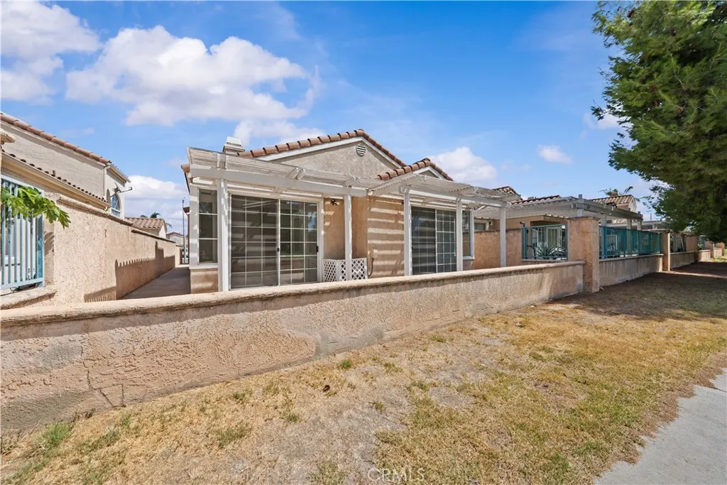 29905 Westlink, Menifee, California 92584 home-pic-1