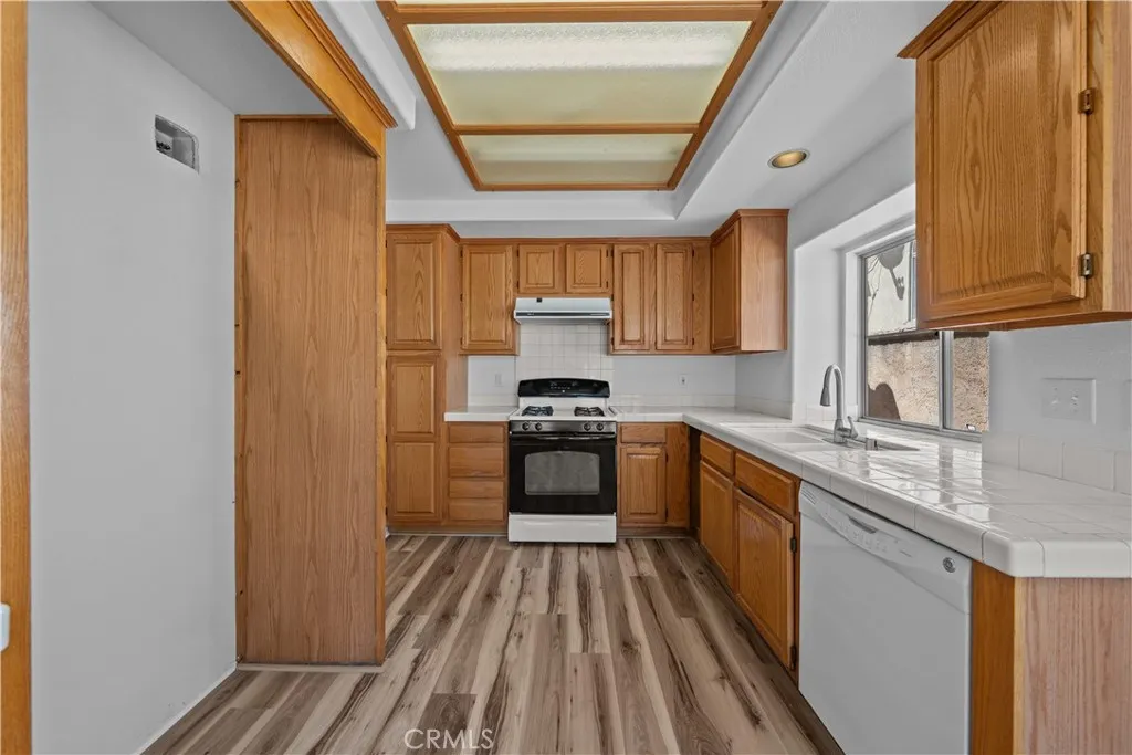 29905 Westlink, Menifee, California 92584 home-pic-22