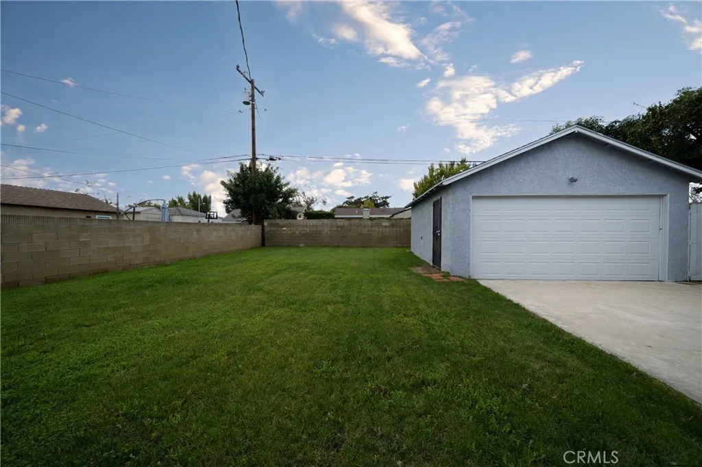6023 Whitewood Avenue, Lakewood, California 90712 home-pic-21