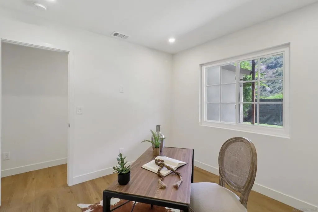 5011 Gardena Ave, San Diego, California 92110 home-pic-23