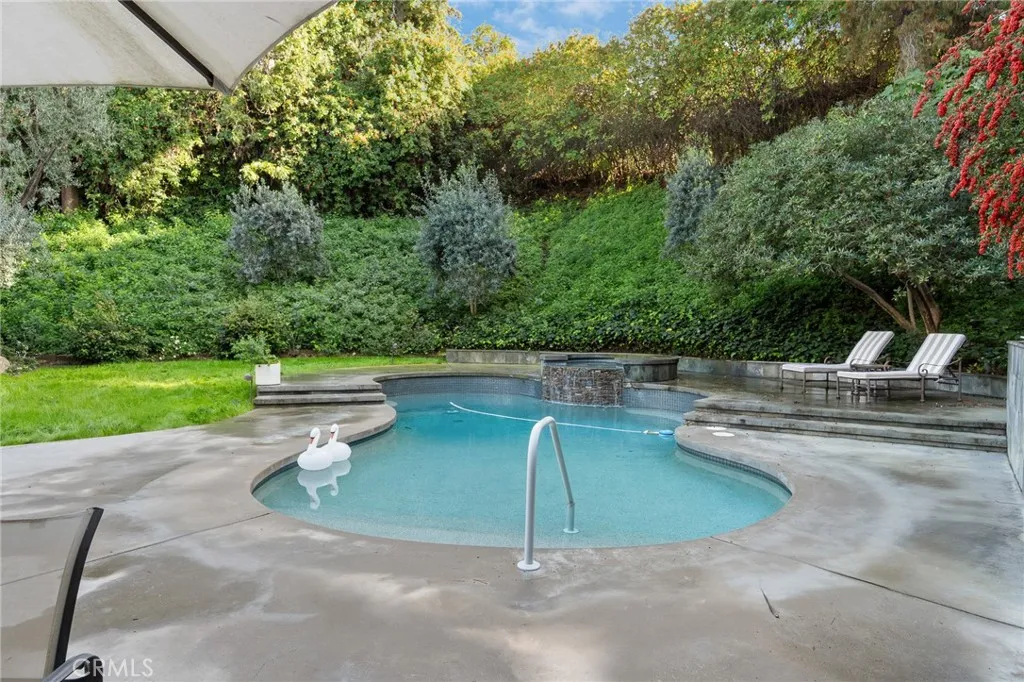 3601 Cananea, Encino, California 91436 home-pic-49