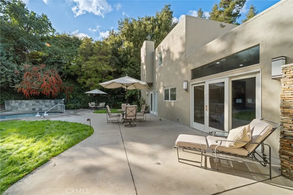 3601 Cananea, Encino, California 91436 home-pic-50