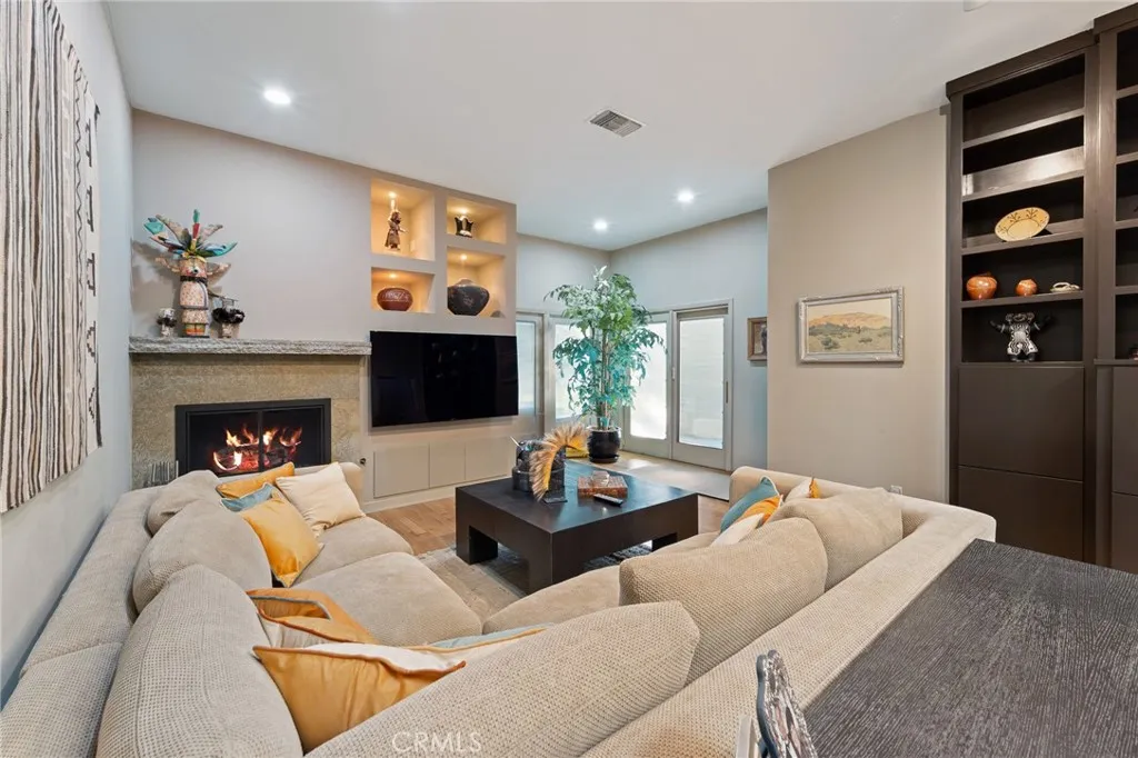 3601 Cananea, Encino, California 91436 home-pic-19