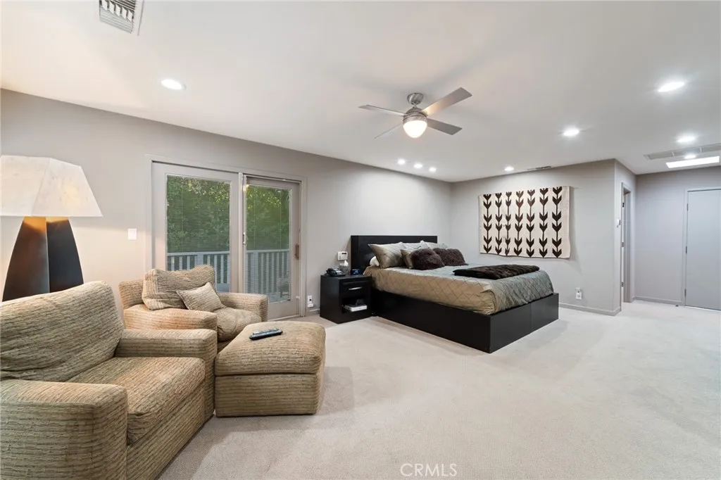 3601 Cananea, Encino, California 91436 home-pic-39