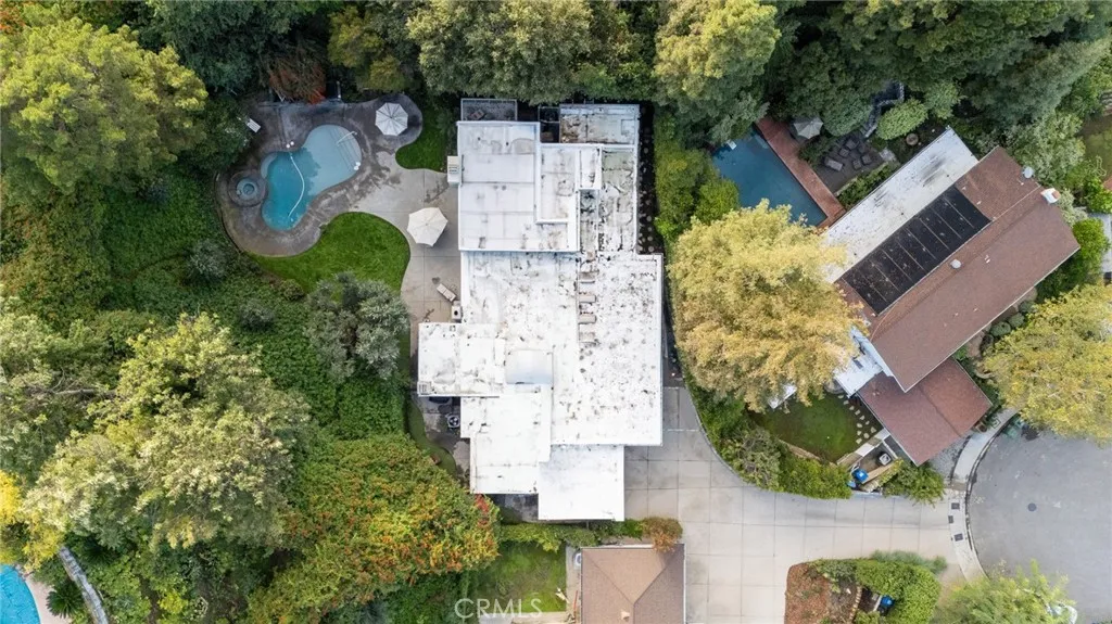3601 Cananea, Encino, California 91436 home-pic-55