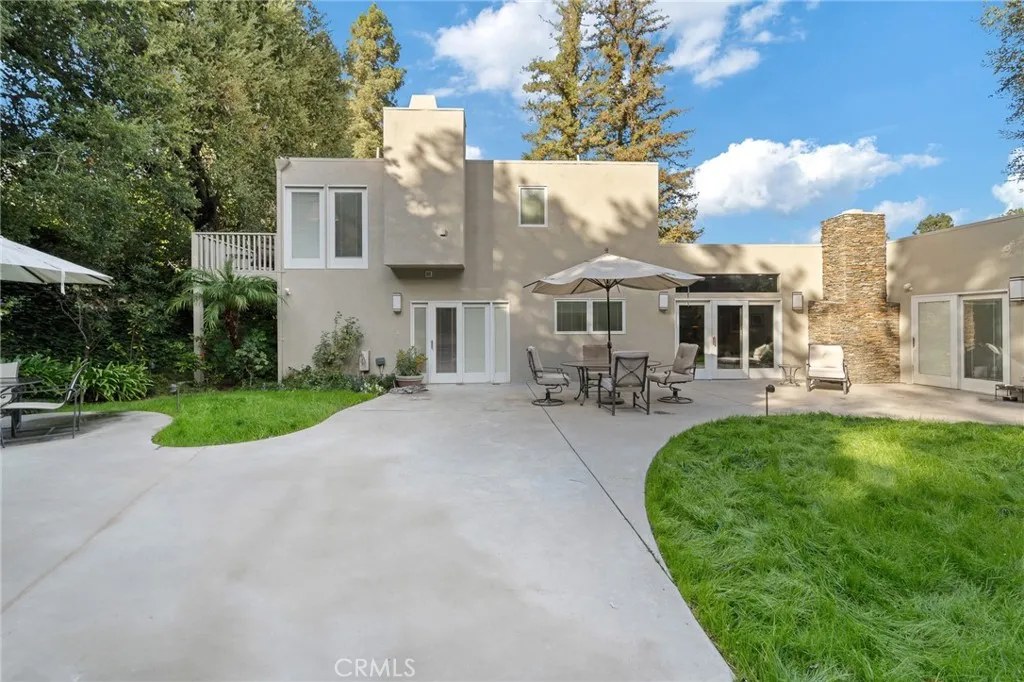 3601 Cananea, Encino, California 91436 home-pic-47