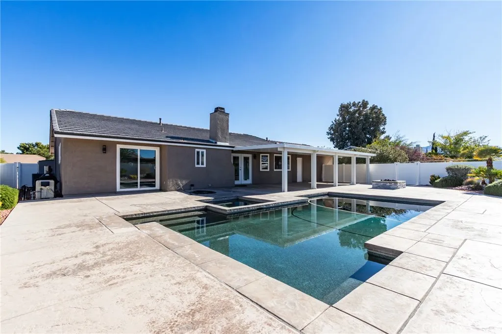 7486 Langdon, Hesperia, California 92345 home-pic-44