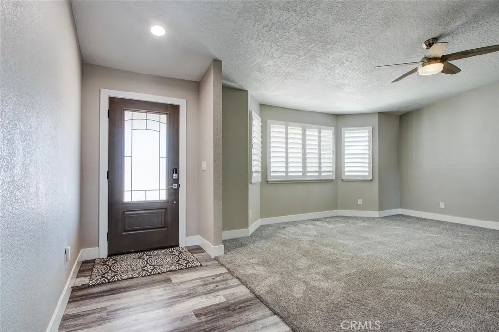 7486 Langdon, Hesperia, California 92345 home-pic-14
