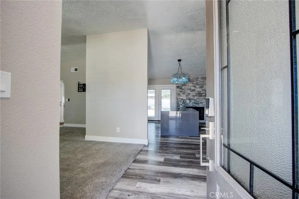 7486 Langdon, Hesperia, California 92345 home-pic-11
