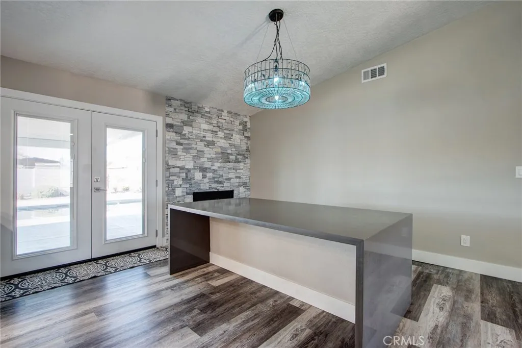 7486 Langdon, Hesperia, California 92345 home-pic-21