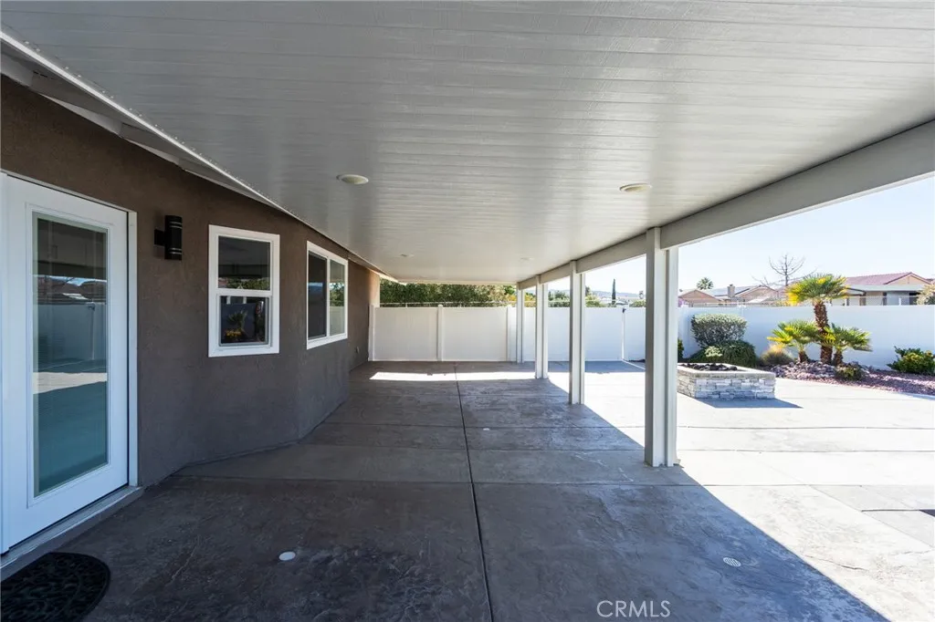 7486 Langdon, Hesperia, California 92345 home-pic-47
