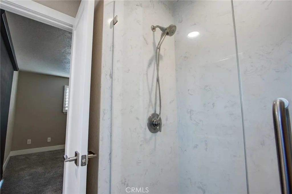 7486 Langdon, Hesperia, California 92345 home-pic-34