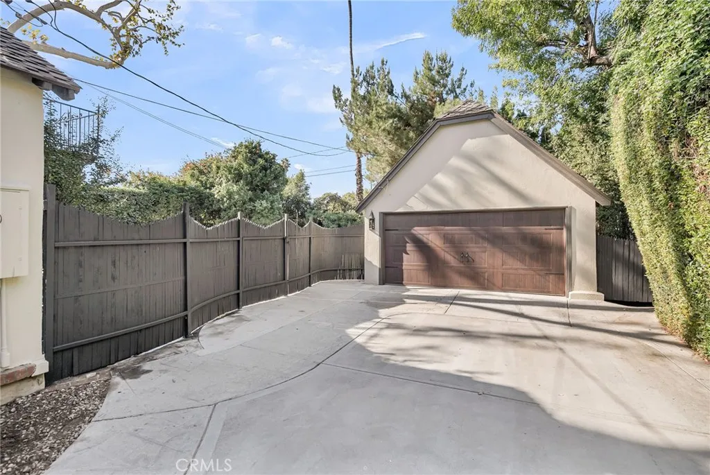 4721 Somerset, Riverside, California 92507 home-pic-56