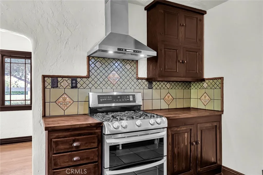 4721 Somerset, Riverside, California 92507 home-pic-19