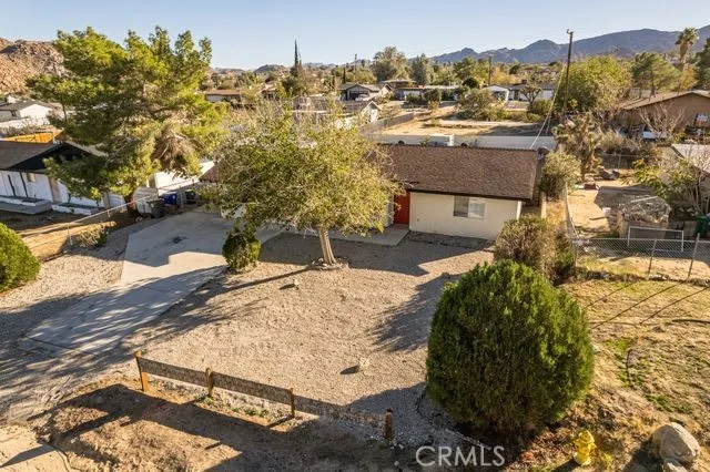 61593 Capilla, Joshua Tree, California 92252 home-pic-29