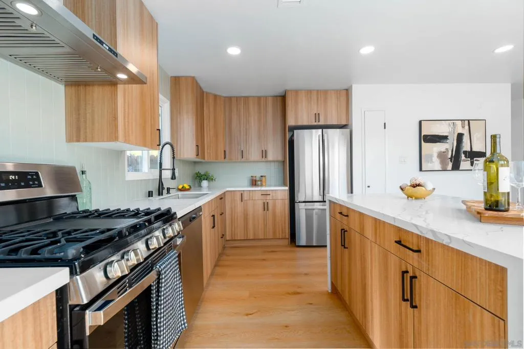 12918 Seiler Street, Poway, California 92064 home-pic-9