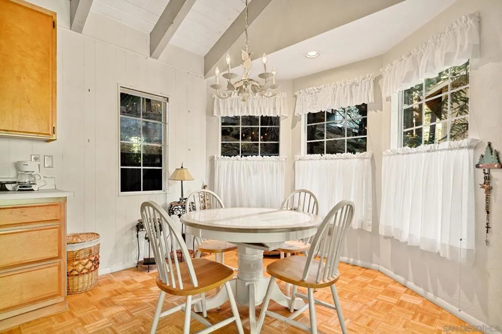 26582 Lake Forest Dr, Twin Peaks, California 92391 home-pic-10