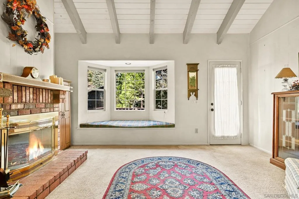 26582 Lake Forest Dr, Twin Peaks, California 92391 home-pic-6