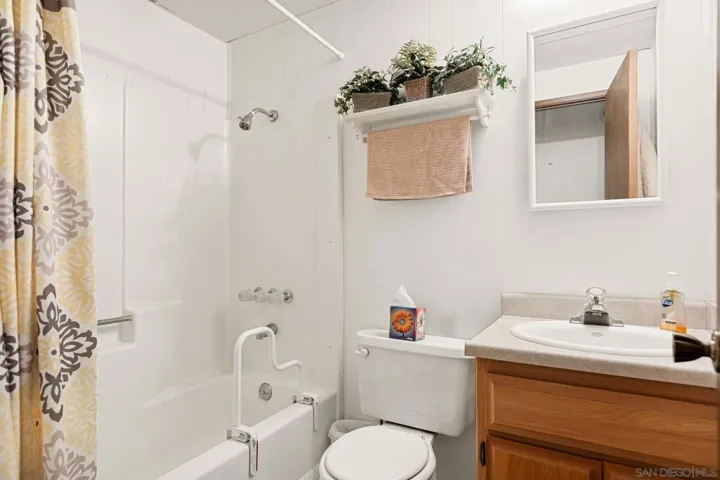 26582 Lake Forest Dr, Twin Peaks, California 92391