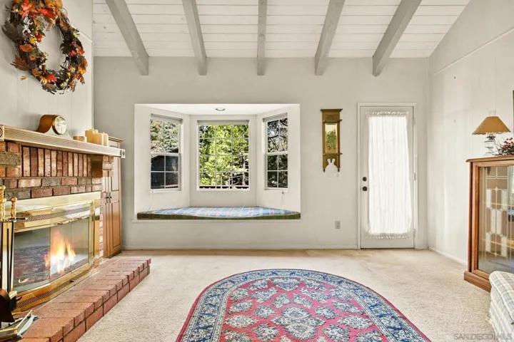 26582 Lake Forest Dr, Twin Peaks, California 92391
