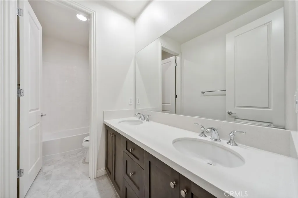 215 Bryce Run, Lake Forest, California 92630 home-pic-20