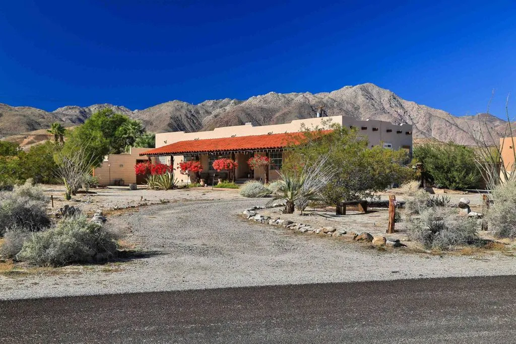 2846 Frying Pan Rd, Borrego Springs, California 92004 home-pic-1