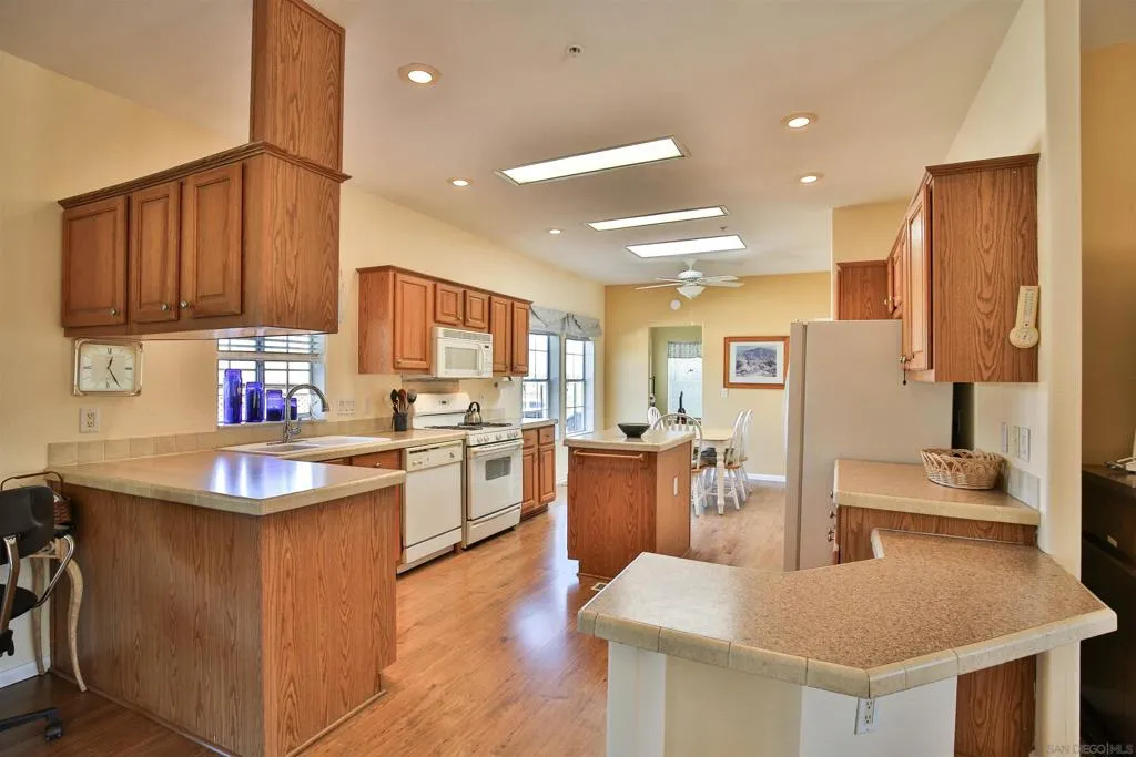 2846 Frying Pan Rd, Borrego Springs, California 92004 home-pic-10