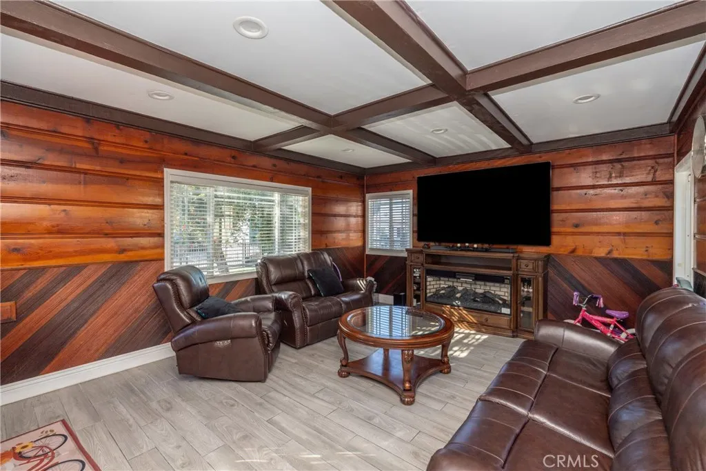 9421 Dearborn, South Gate, California 90280 home-pic-5