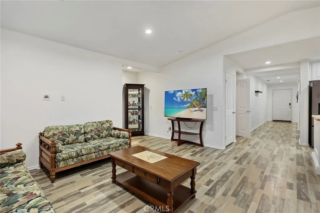 29410 Meadow, Lake Elsinore, California 92530 home-pic-14