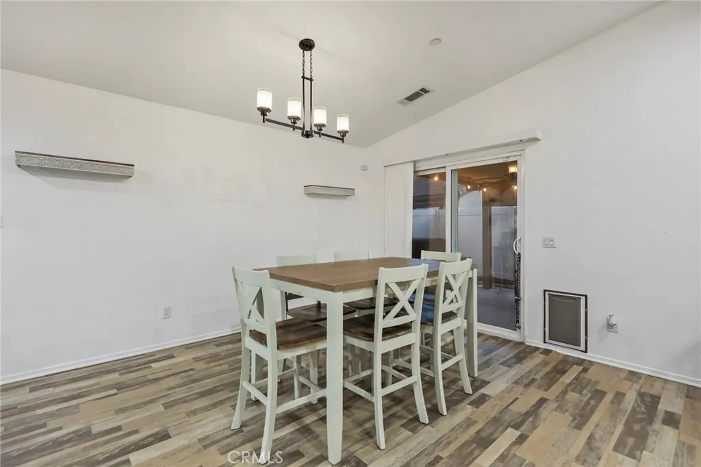 29410 Meadow, Lake Elsinore, California 92530 home-pic-12