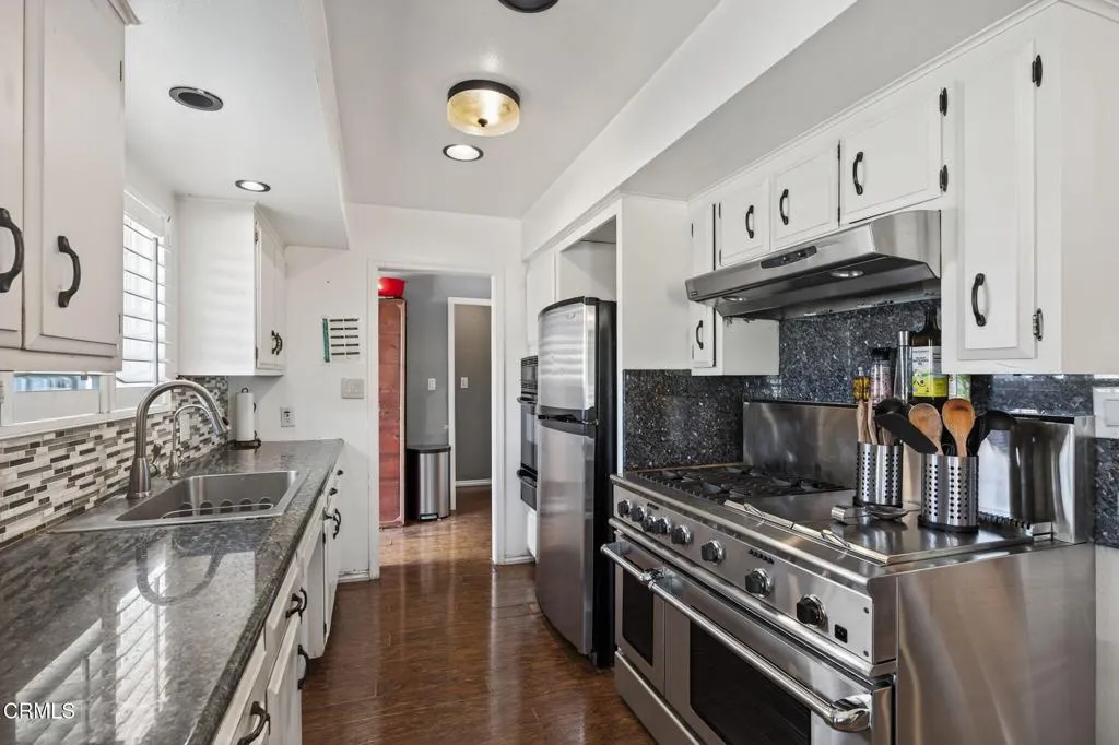 729 Ralph Way, Santa Paula, California 93060 home-pic-16