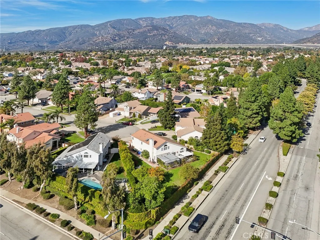 1214 Miller Court, Upland, California 91784 home-pic-10